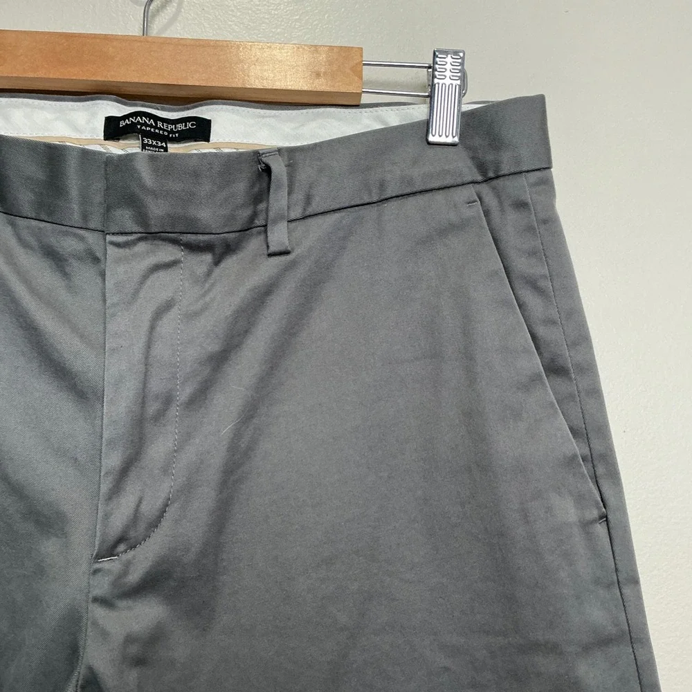 Banana Republic Tapered Fit Chinos Men 33x34 Grey Stretch Casual Work